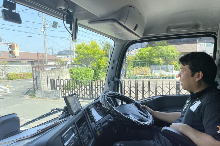 奥原　運転中
